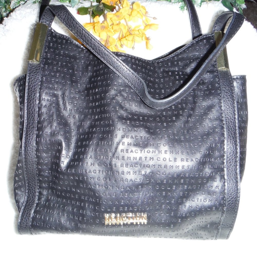 REACTION KENNETH COLE